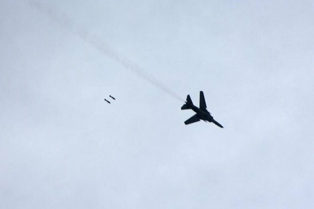 Syrian Air Force warplane drowned by militants
