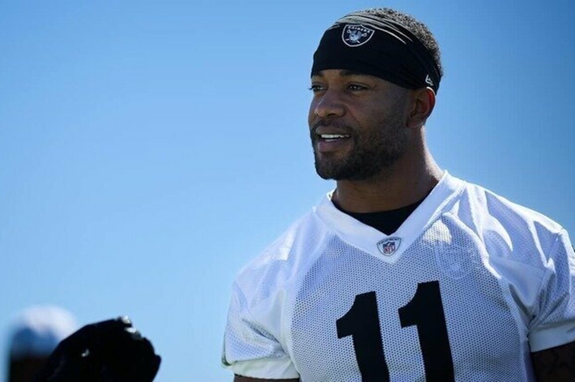 Jeremy Chinn named NFLPA's Week 3 Community MVP