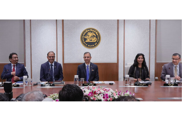 RBI to resume 'on-tap' licensing of urban co-operative banks, review lending rate framework