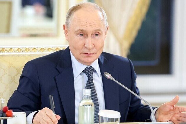 Putin speaks at SPIEF: Live Updates