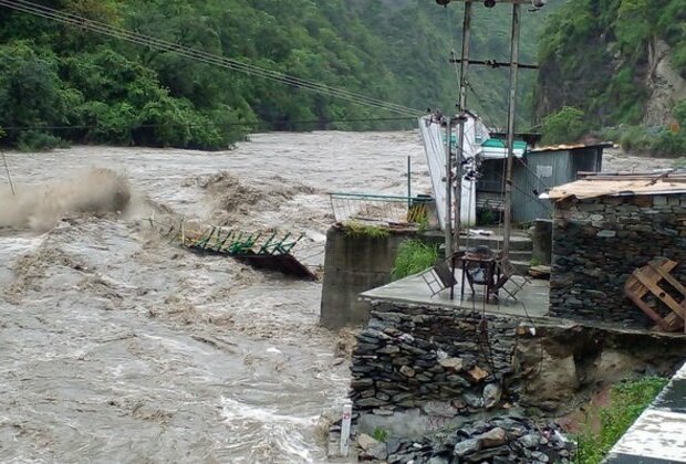 Heavy rains cause large-scale disruption, floods in North India