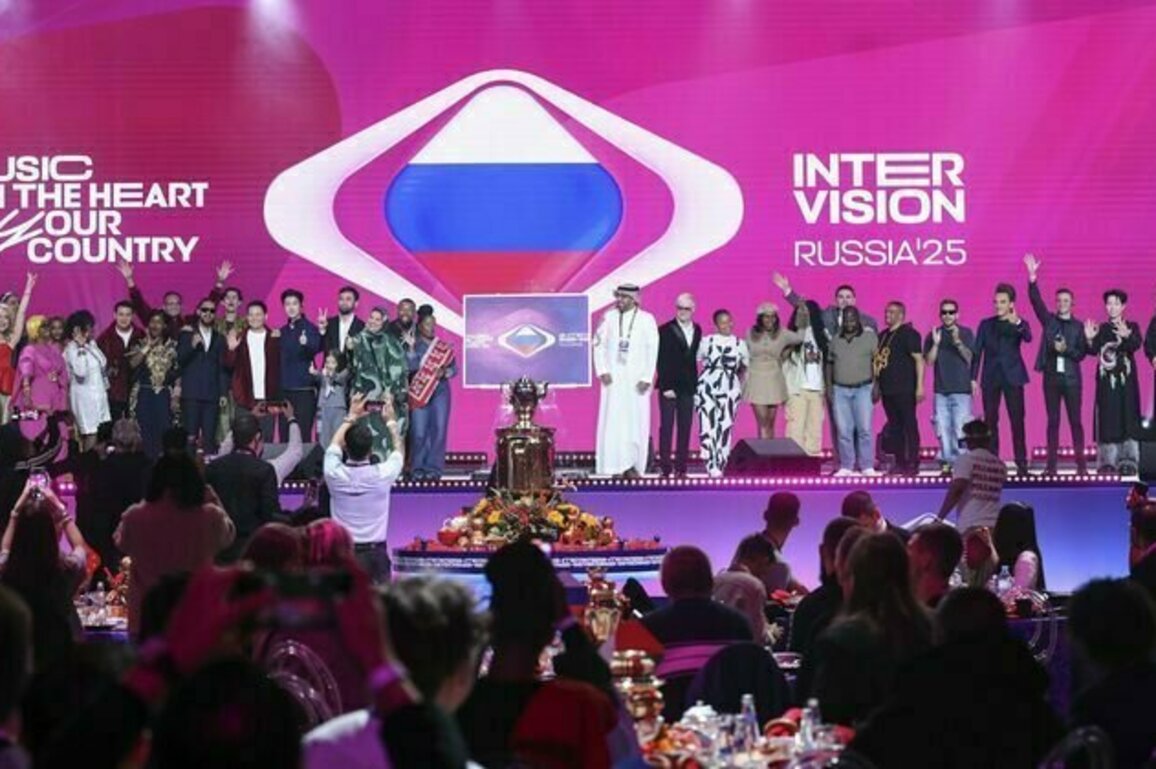 Intervision: Russia's bid to rival Eurovision song contest - but with more conservative values