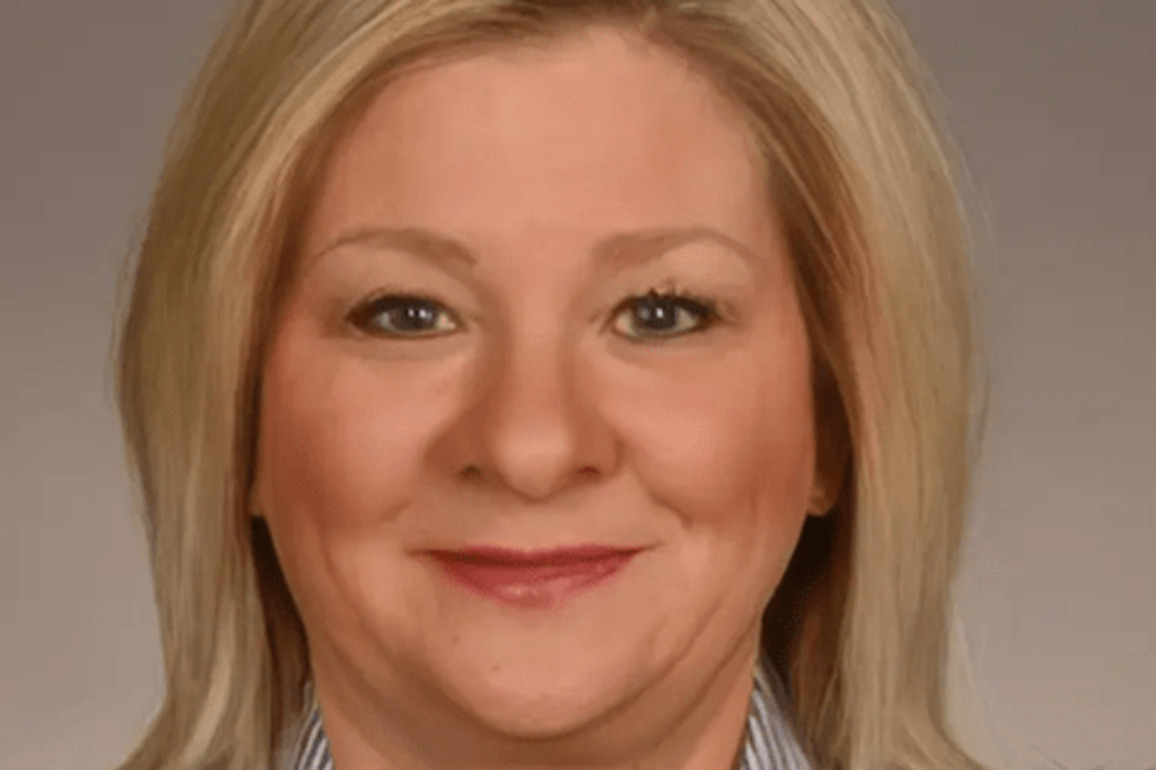 Gray Promotes Dana Neves to Senior Managing VP