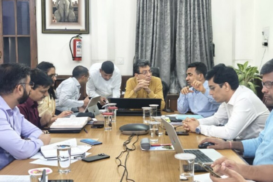 File FIR against those who installed unauthorized flexes, banners: Bengaluru civic body