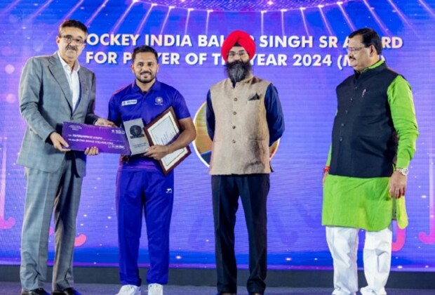 Savita, Harmanpreet shine at Hockey India Awards; 1975 World Cup heroes honoured