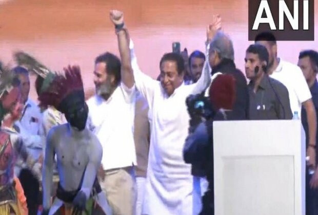 Bharat Jodo Yatra: Rahul Gandhi breaks into tribal dance with Ashok Gehlot, Sachin Pilot, Kamal Nath