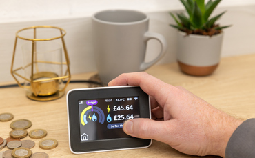 'Architects of their own energy usage': Home energy flexibility measures could unlock £14bn savings in 2040, report finds - Vimarsana News