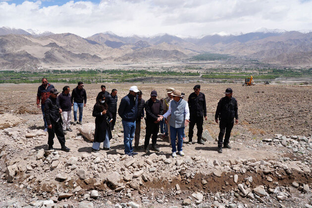 Ladakh LG launches ambitious 800-acre land restoration project in Leh
