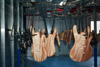 (GloriousGuizhou) CHINA-GUIZHOU-ZHENG'AN-GUITAR-MAKING INDUSTRY (CN)