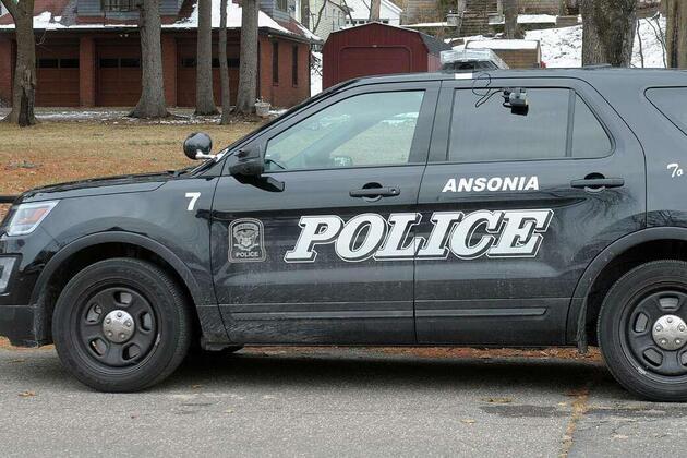 1 seriously hurt in Ansonia crash after car fled prior crash- Police