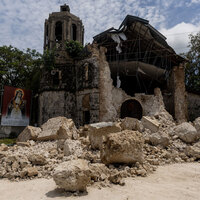 Earthquake of magnitude 6.0 strikes Philippines