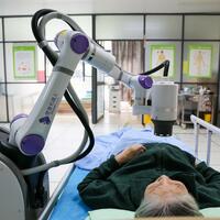 China confronts senior cancer surge with early detection, TCM