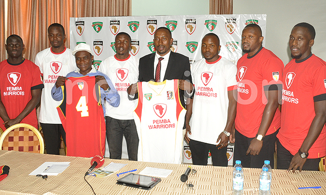 Warriors target top two finish after signing four stars Warriors target top two finish after signing four stars