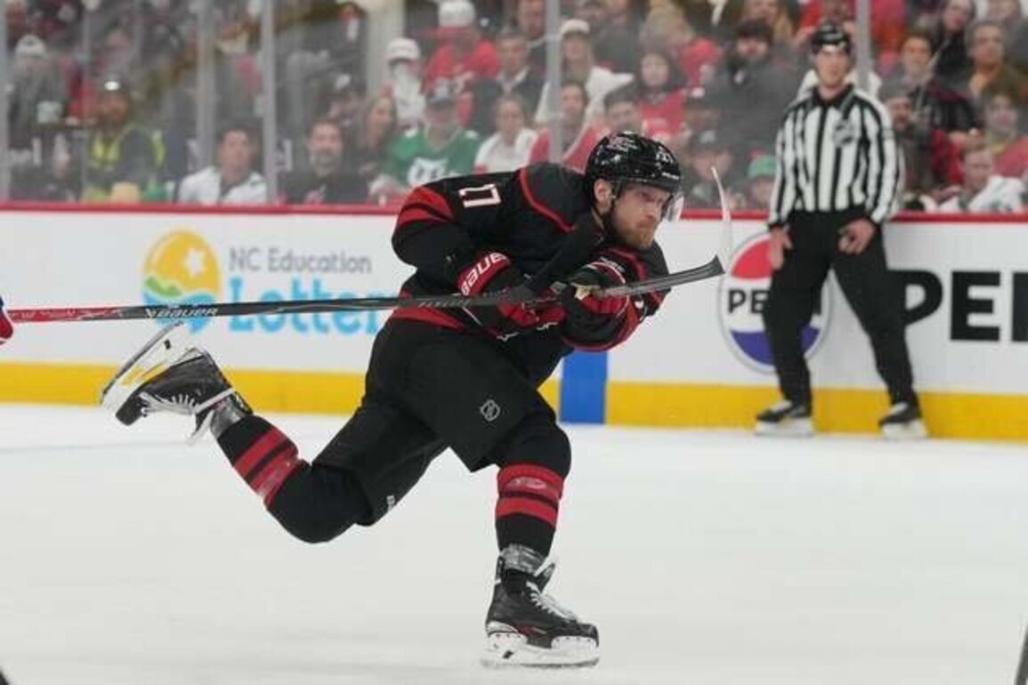 Oddsmakers set Hurricanes as favorite to lift Stanley Cup