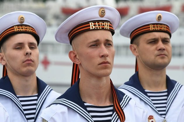 Russian sailors&#039; second skin: The tel&#039;nyashka