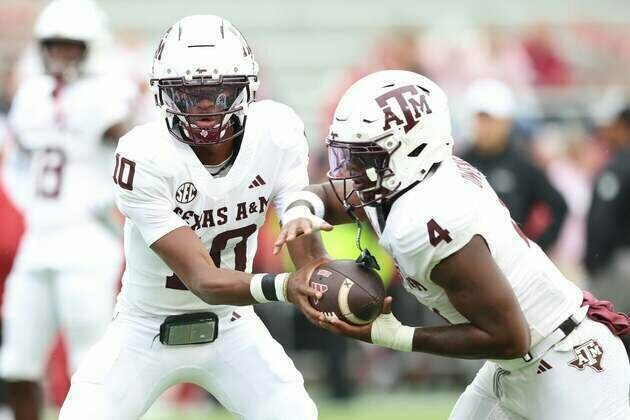 Marcel Reed shines as No. 4 Texas A&M holds off late Arkansas rally to stay perfect