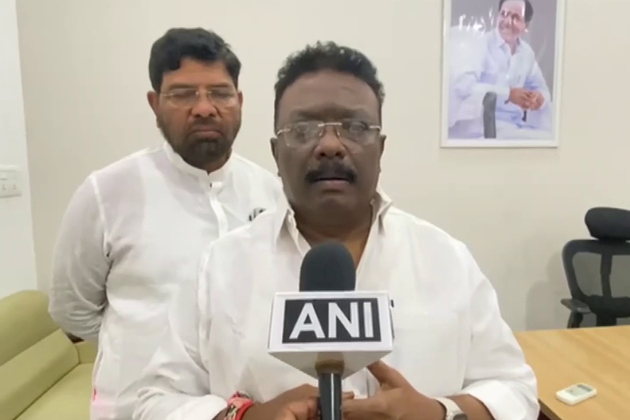 "Telangana govt once again trying to mislead Muslims": BRS leader Dasoju Sravan Kumar