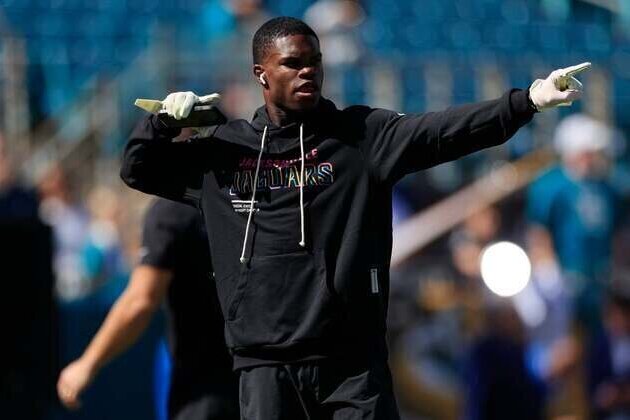 Jaguars' Travis Hunter to continue as two-way player