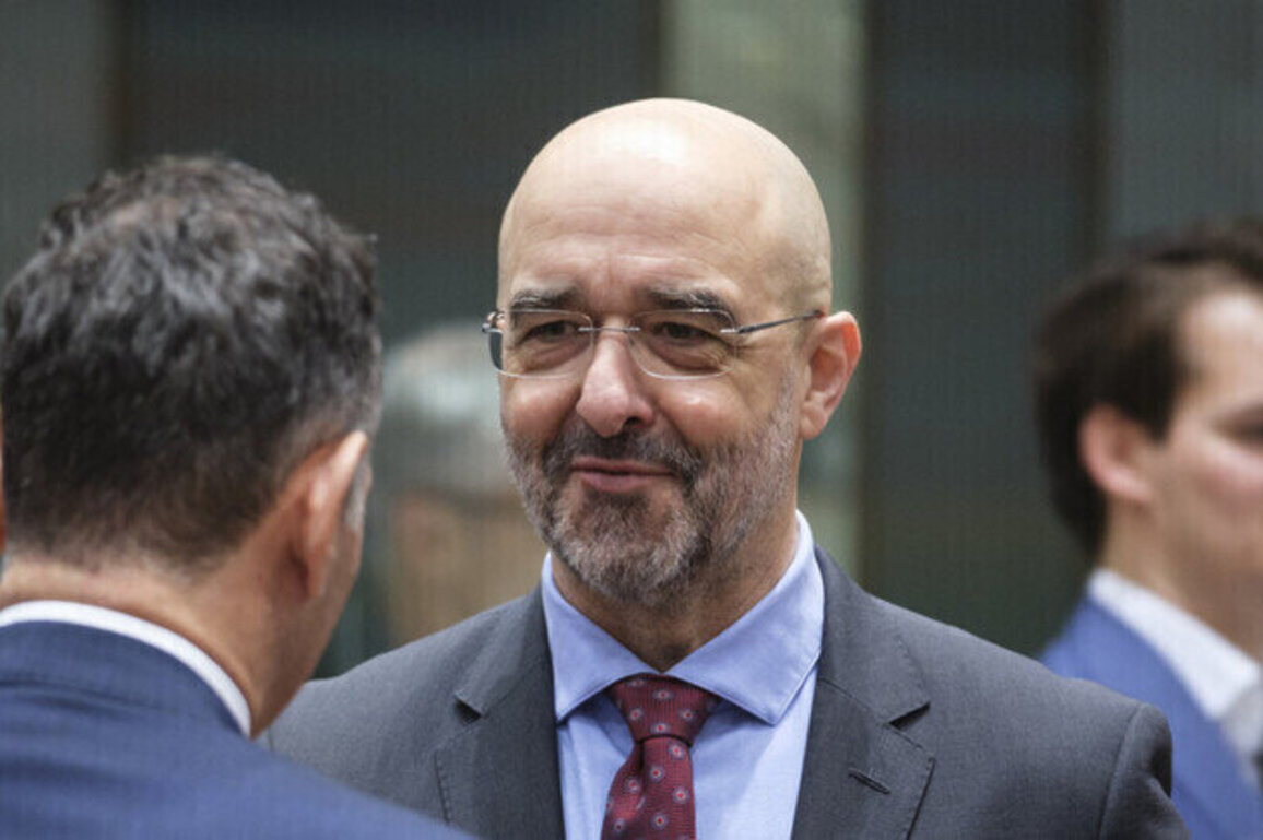 Kiev bankrolling Hungarys pro-Ukraine opposition  Budapest