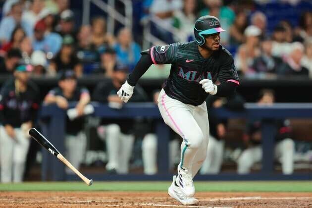 Sizzling second baseman face off as Marlins, Giants meet again