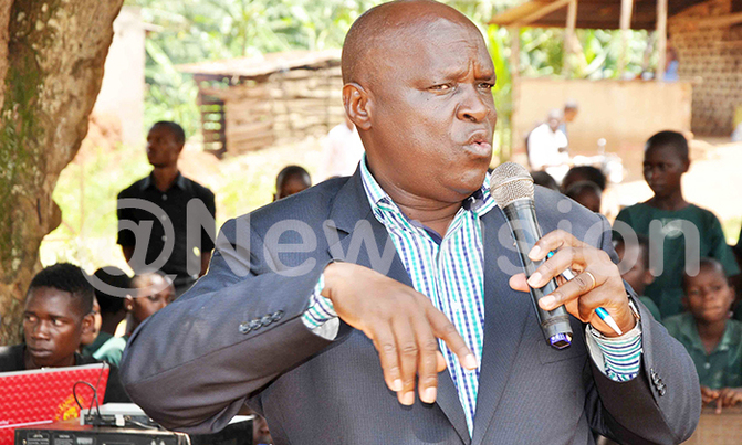 Leaders blamed for lack of latrines Leaders blamed for lack of latrines