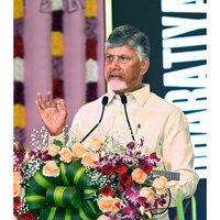 Andhra CM Chandrababu Naidu reviews fire accident at Sarlankapalle; Rs 25,000 relief to be provided to affected