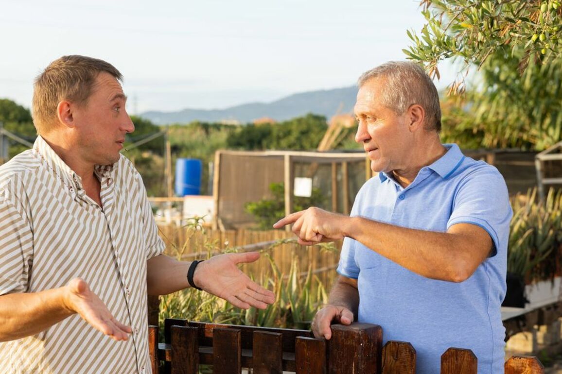 Neighbours argue about fence for two years due to seriously petty reason