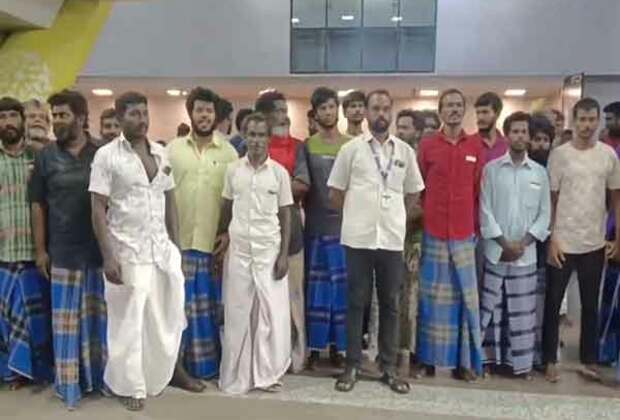 25 Indian fishermen arrested by Sri Lanka return to Chennai