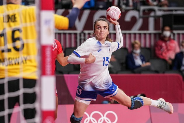 Russian handball Messi leaves for foreign club