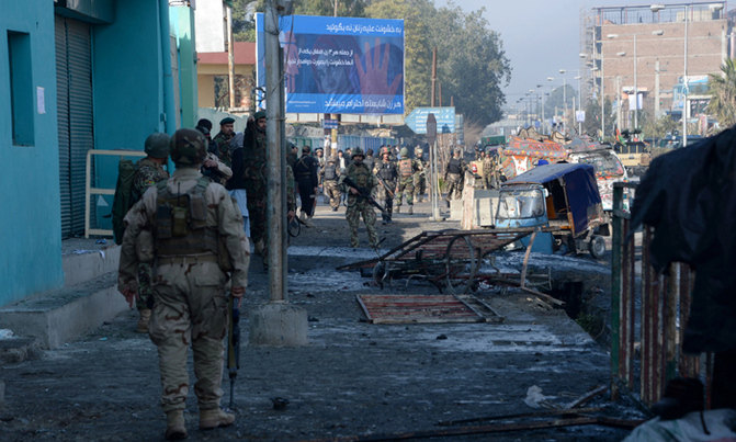 At least 15 dead in southwest Pakistan blast: police At least 15 dead in southwest Pakistan blast: police