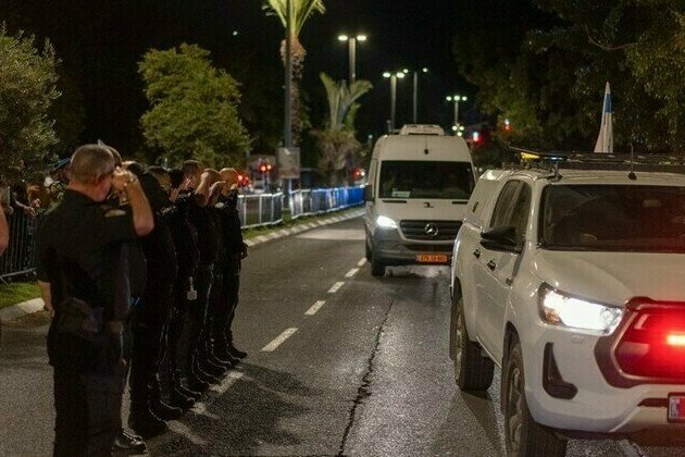 Israel accuses Hamas of returning wrong body