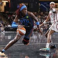 East-leading Dream pull away in second half, crush Mystics