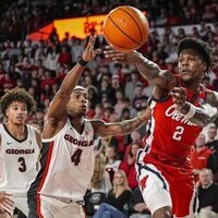 Ole Miss on roll heading into matchup with rival Mississippi State