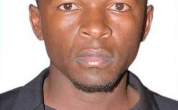 Ekifaananyi kya Musa Nkurinziza anoonyezebwa. Ekifaananyi kya Musa Nkurinziza anoonyezebwa.