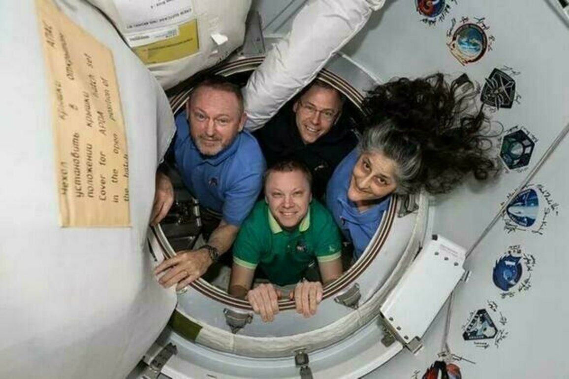 SpaceX mission to bring astronauts back home to earth postponed