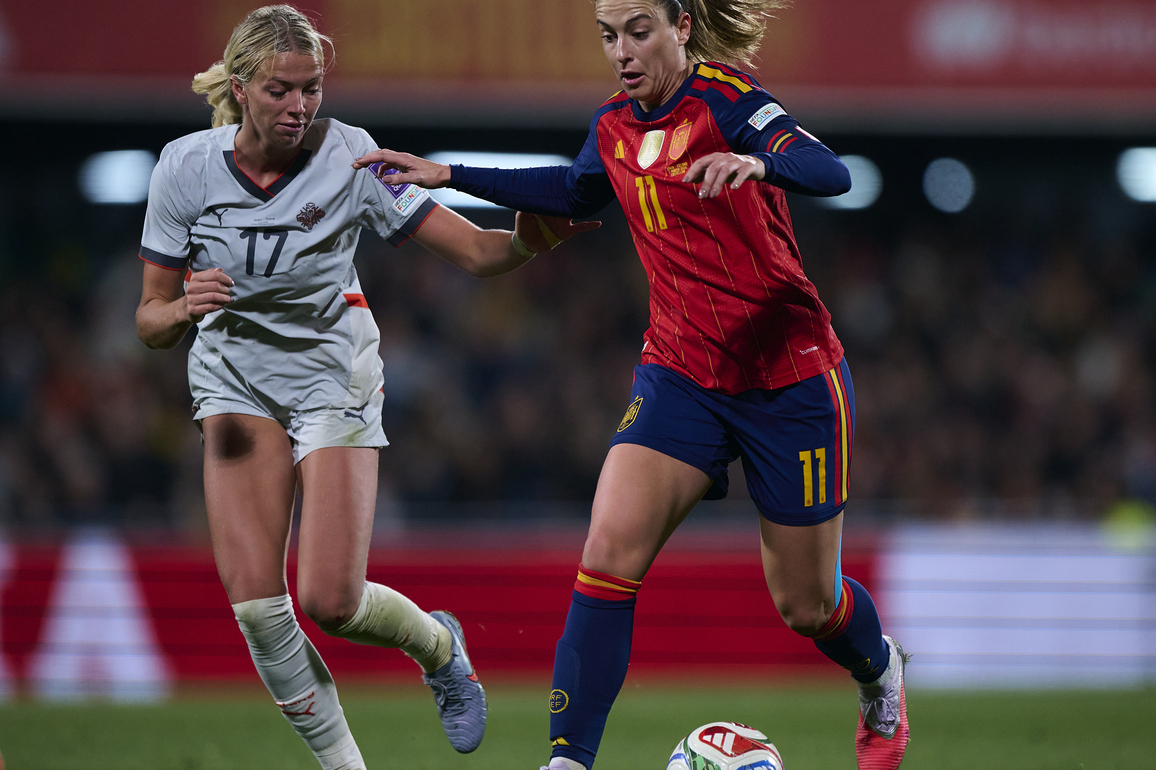 (SP)SPAIN-CASTELLON-FOOTBALL-FIFA WOMEN'S WORLD CUP QUALIFIERS-SPAIN VS ICELAND