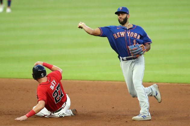 Braves overturn six-run deficit, edge Mets