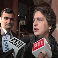 "What did they use to say when Dollar's value was high during Manmohan Singh govt": Priyanka Gandhi slams Centre