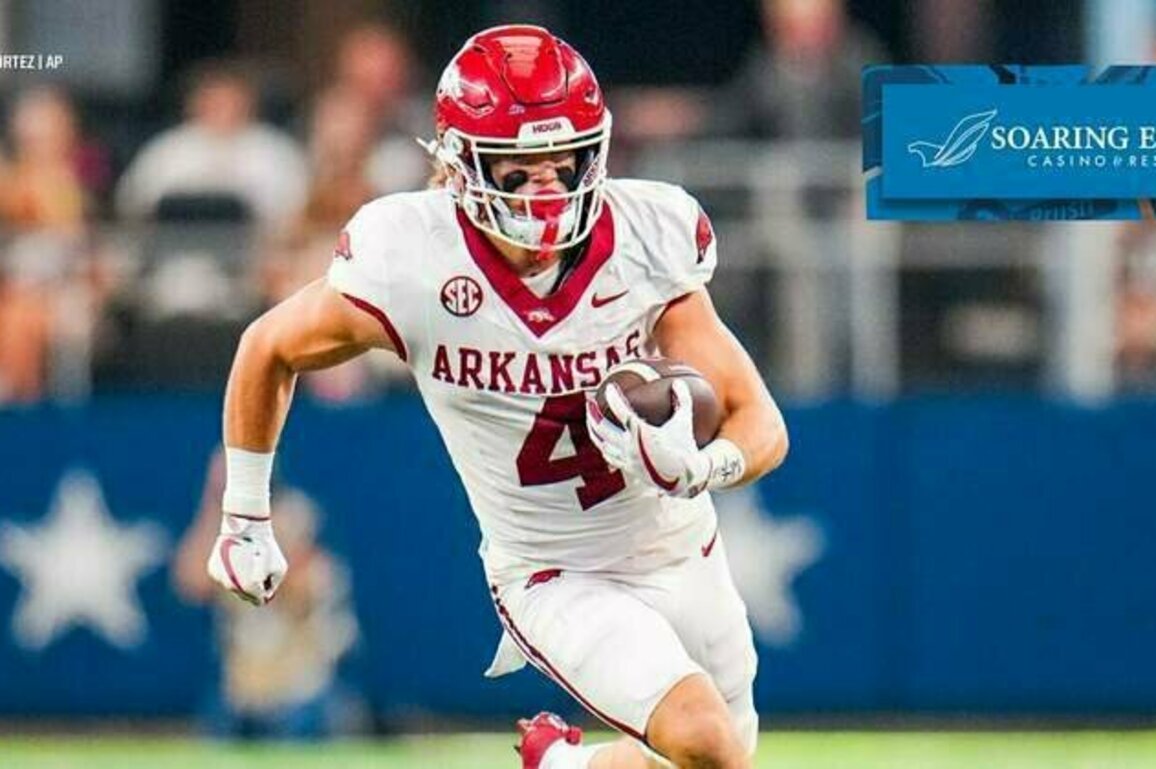 Lions trade up, draft wide receiver Isaac TeSlaa