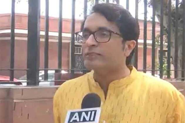 "Congress party is taking its orders from Pakistan": BJP's Pradeep Bhandari on Congress's 'Gayab' jibe on PM