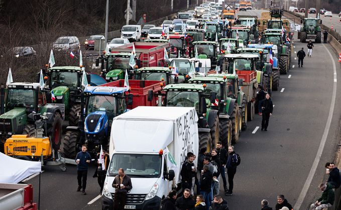 What are UK farmers thinking when it comes to protesting?  