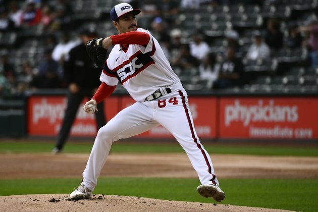 White Sox fall to Tigers as AL Central hopes end