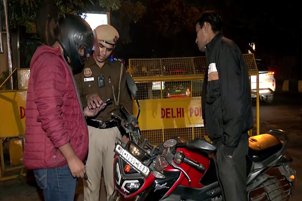 Delhi Traffic Police issues traffic advisory for New Year's Eve and New Year