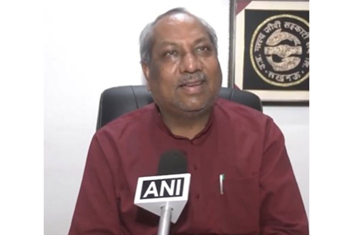 "Whatever formula they adopt, NDA will come to power in Bihar": UP Minister Sanjay Nishad targets oppn