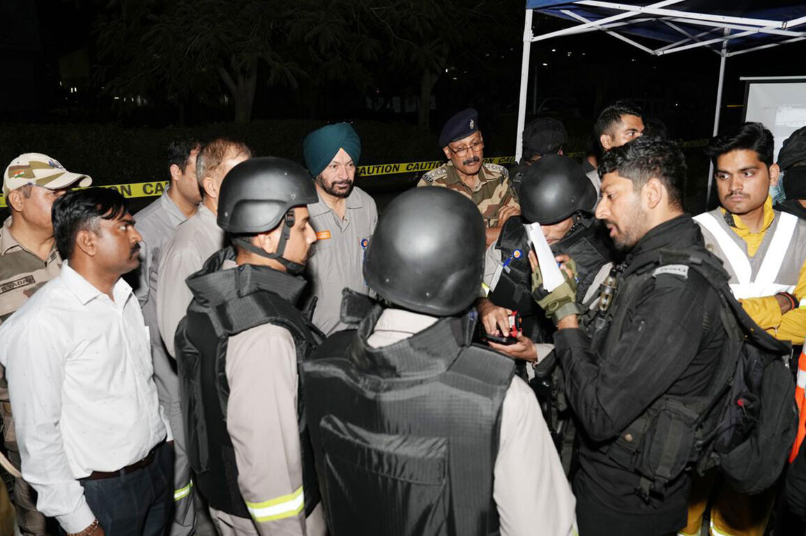 Security agencies conduct mock drill at Jamnagar Refinery