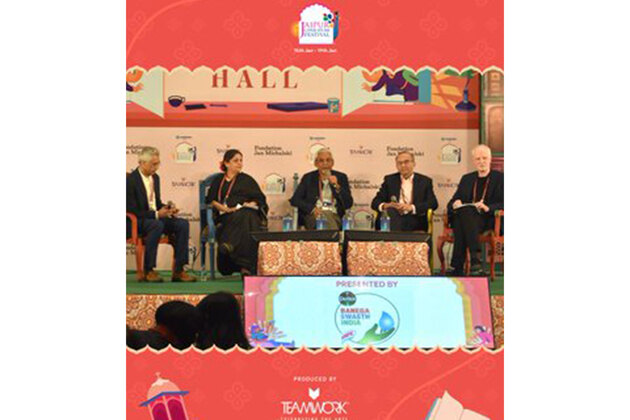 "I urge Ukraine people to remain strong, protect their freedom" Poland Dy PM Sikorski at JLF