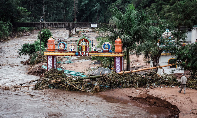 51 killed, 1,000 people displaced by floods in S.Africa 51 killed, 1,000 people displaced by floods in S.Africa