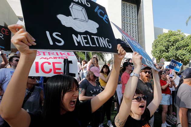 U.S.-ANTI-ICE-PROTESTS