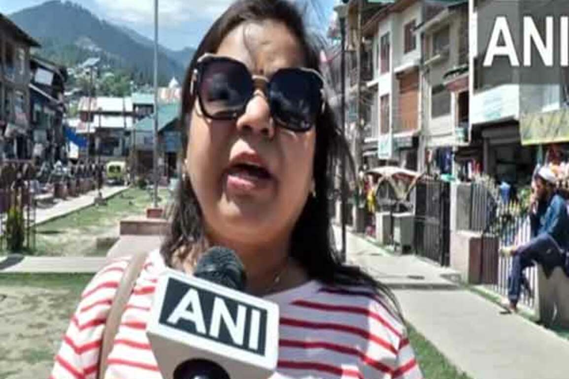 J-K: Pahalgam terror attack leave tourists frightened, cancel trips & curtail itineraries