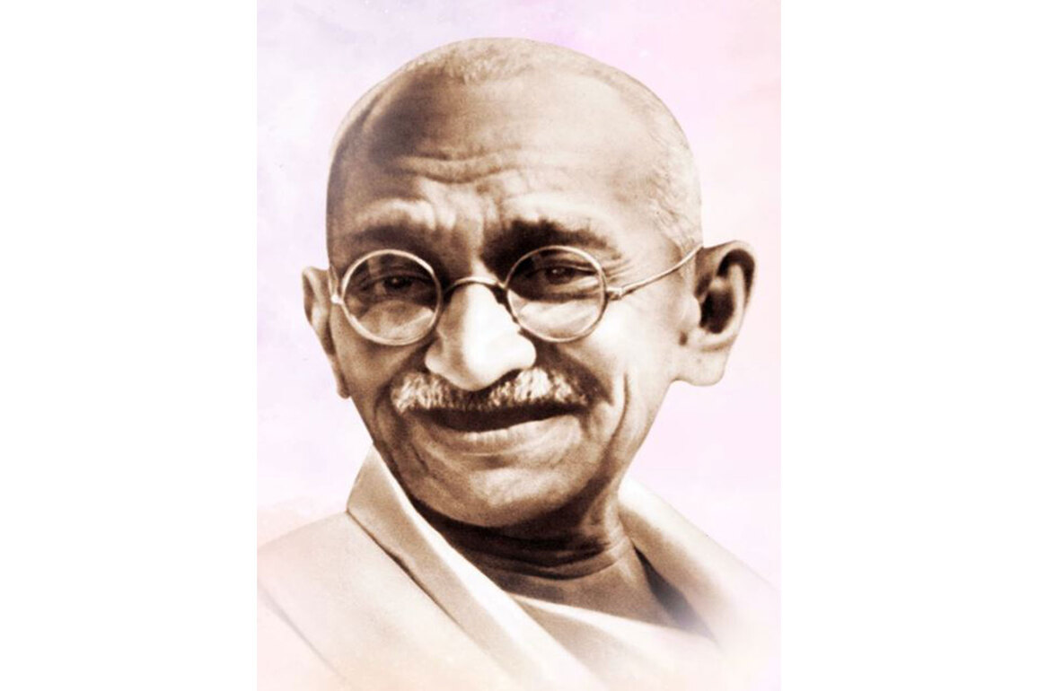 "Swadeshi a fundamental pillar of developed, self-reliant India": PM Modi pays tribute to Mahatma Gandhi on his death anniversary
